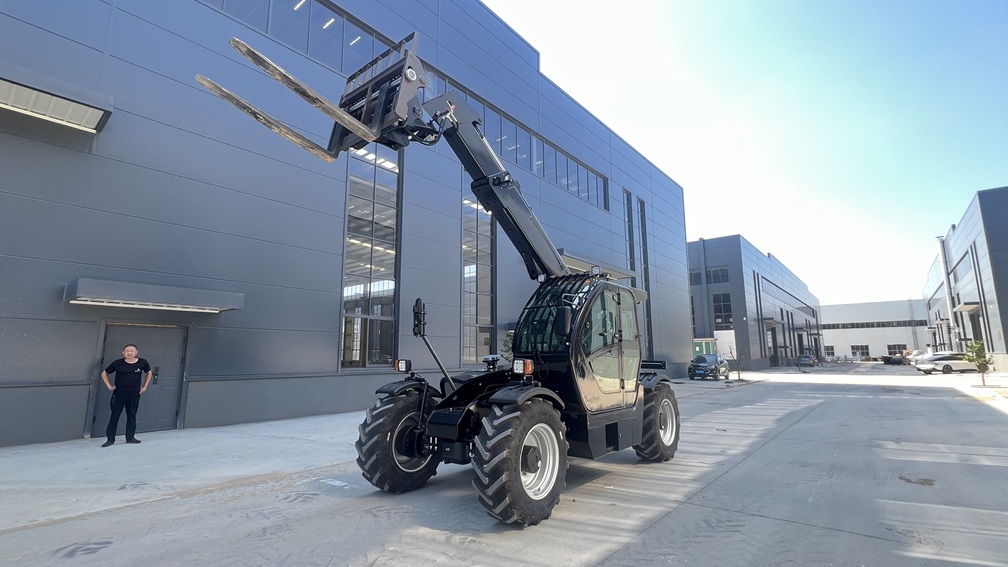 Teleskoplastare T4007